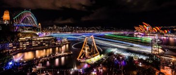 Vivid Sydney 2016 - Sydney Harbour credit Destination NSW (PRNewsFoto/Destination NSW)
